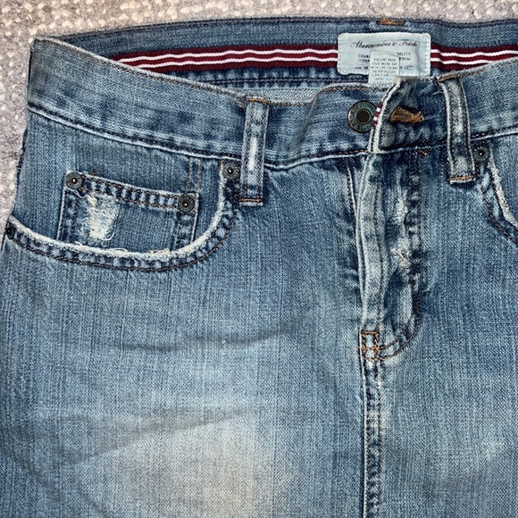 Y2K Abercrombie and Fitch Jean skirt - Picture 4 of 8
